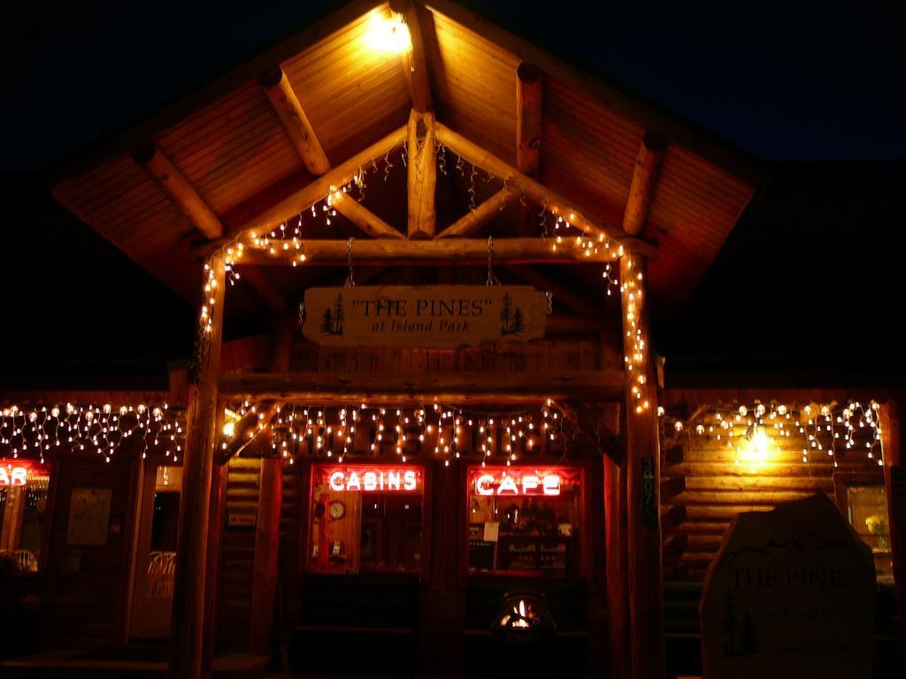 The Pines At Island Park Exterior foto
